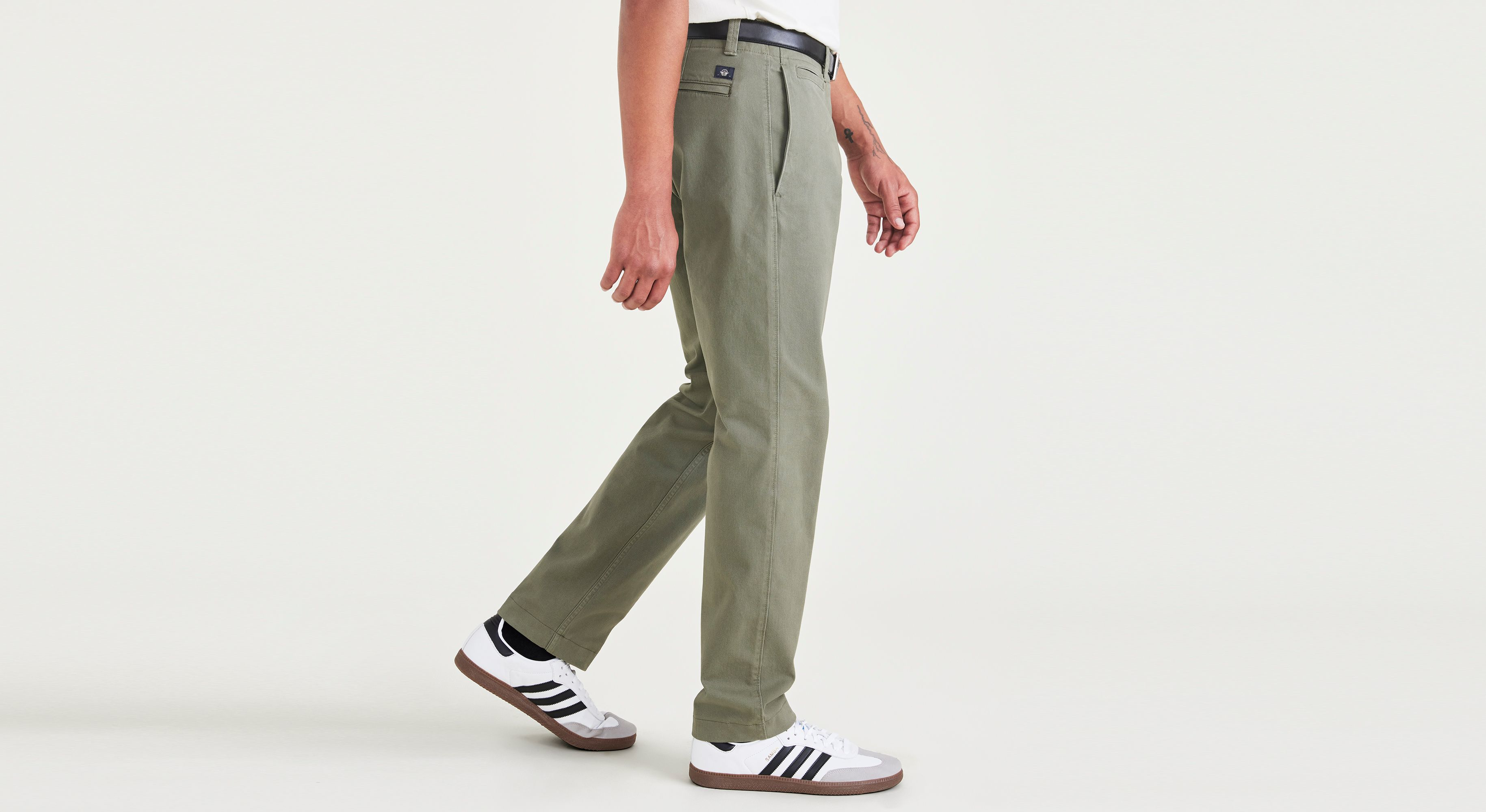 Alpha Chino Pants, Slim Fit – Dockers®