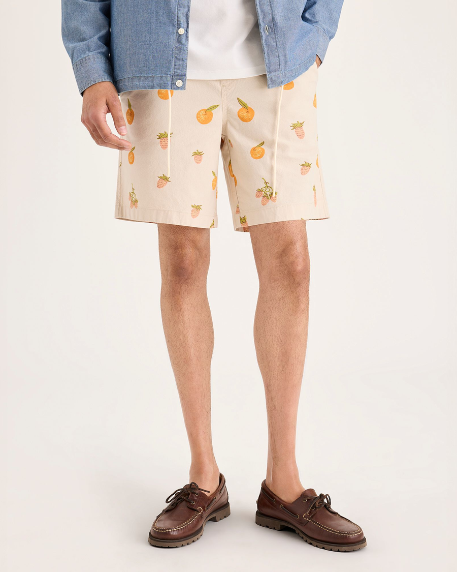 Front view of model wearing Bounty Summer Earth Men's Straight Fit Ultimate Pull-On Short 8.5".