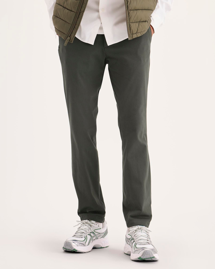 Front view of model wearing Chimera Go Activeflex Chino, Skinny Fit.